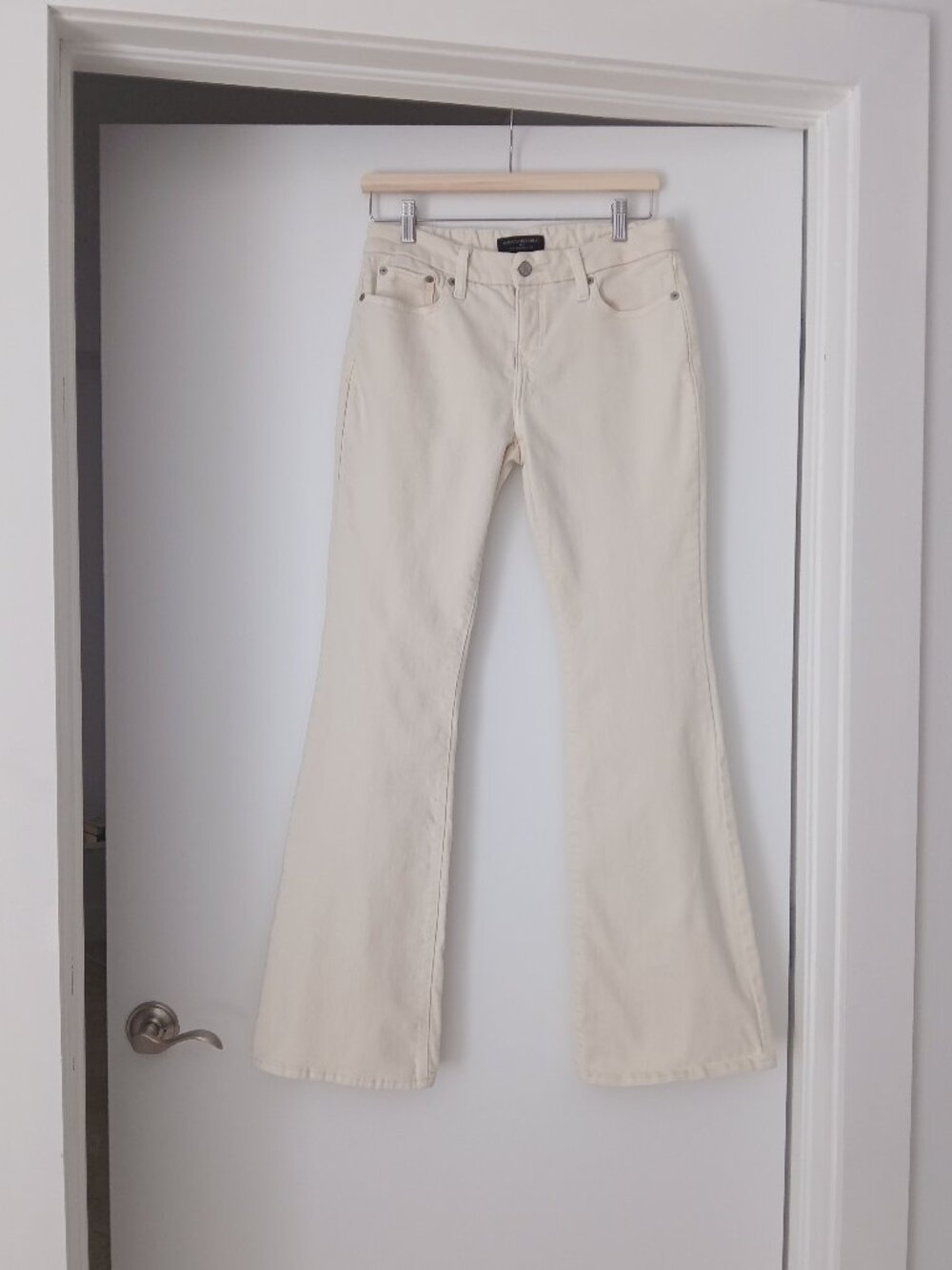 Banana Republic Factory low-rise boot-cut Jeans